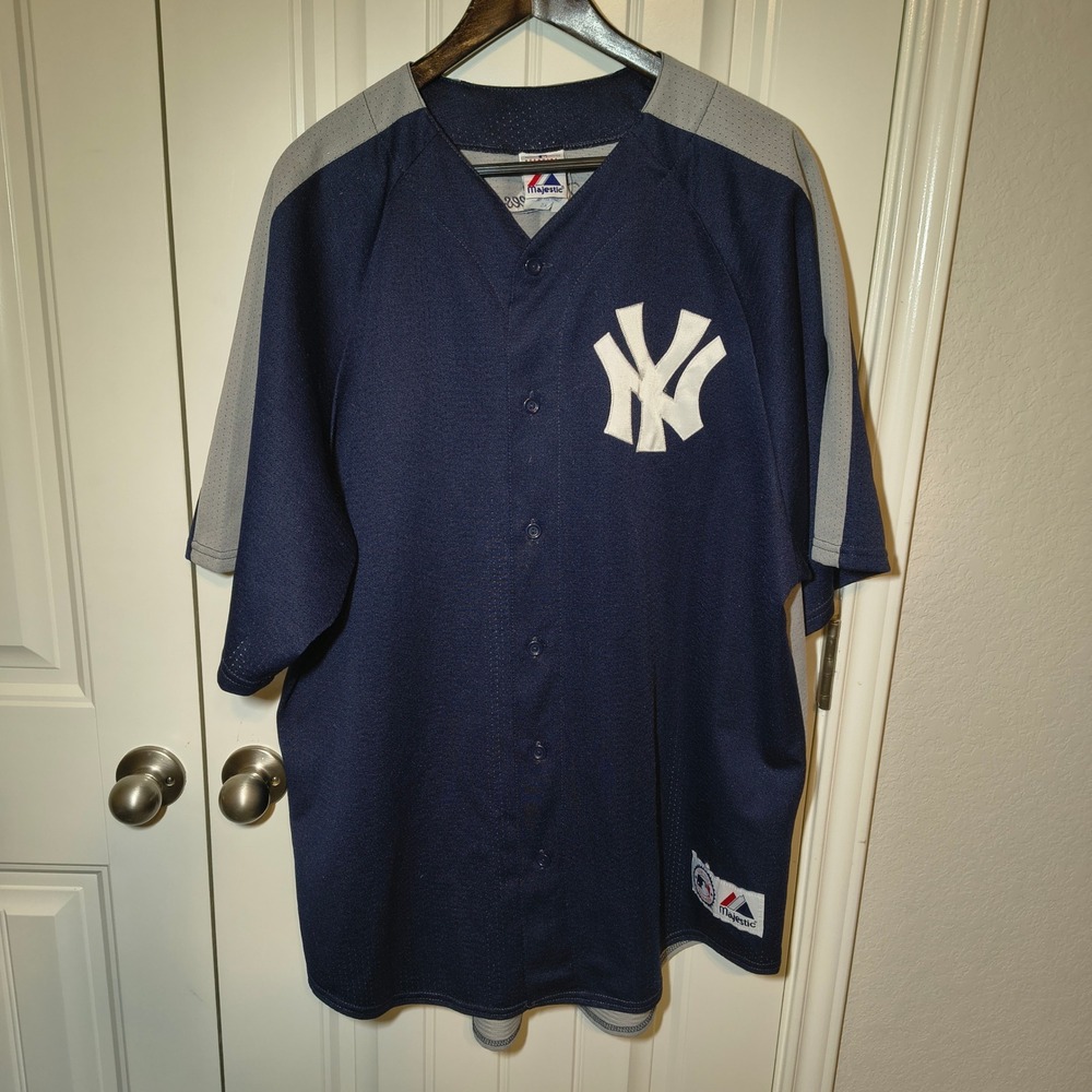 Majestic New York Yankees MLB Jersey Mens 2XL Navy Grey Mesh Button Front Logo